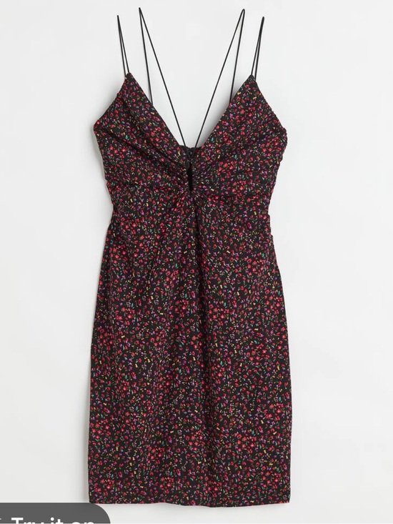 H&M Dresses & Skirts - H&M Black Floral keyhole Spaghetti-Strap Mini Dress